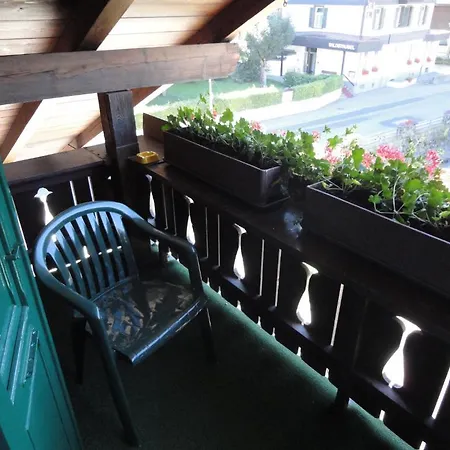 Garni Alpenruh מלון לנק